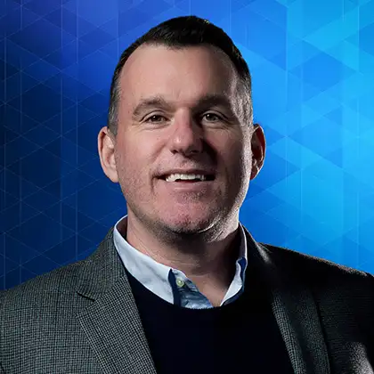 Tim War, CEO